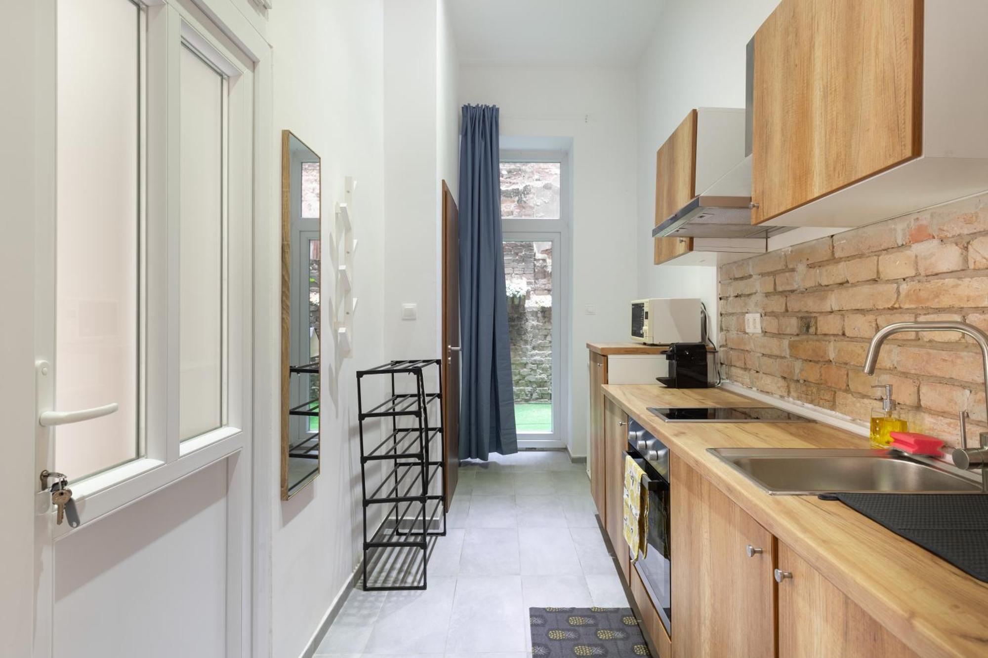 Central Studio By Stn Apartament *